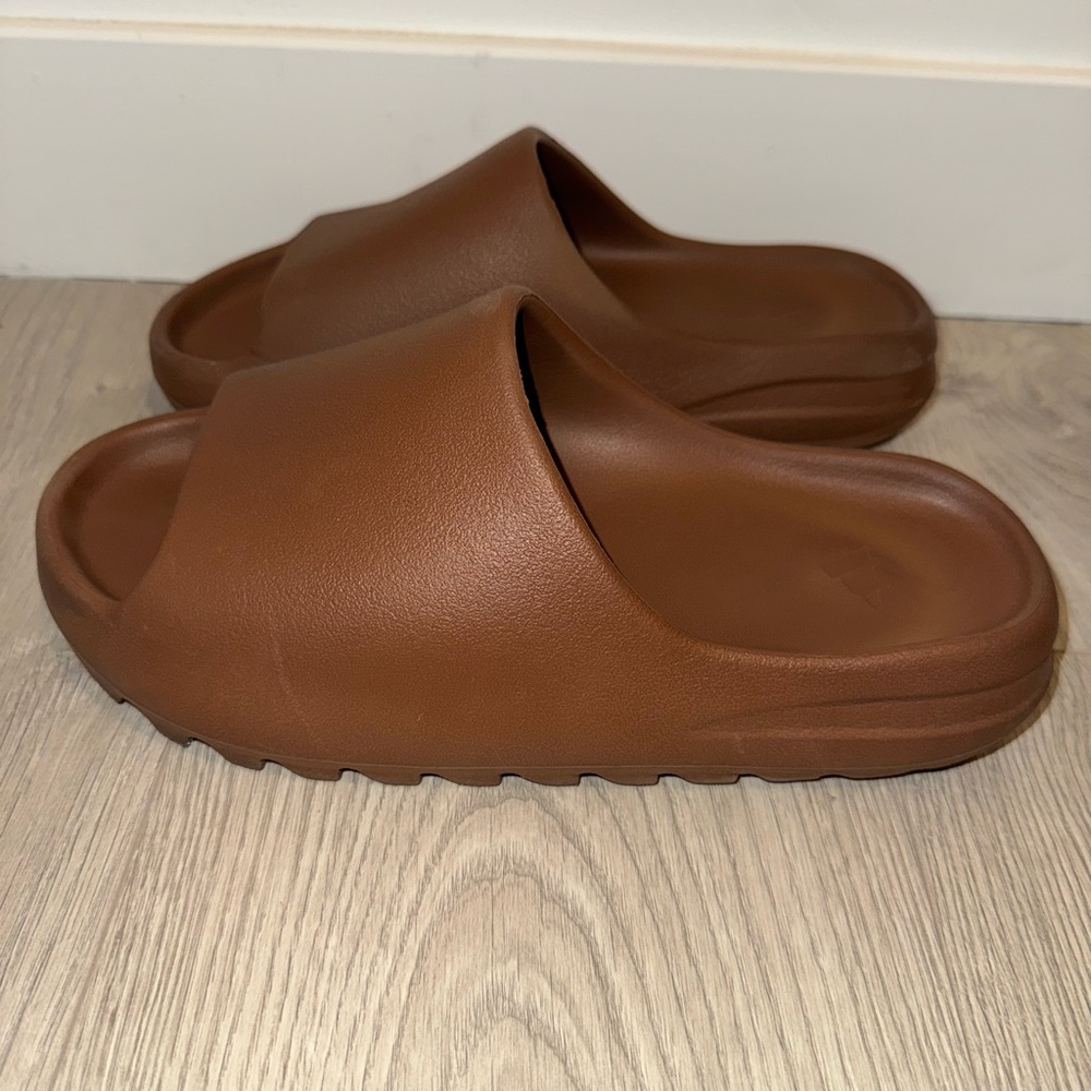 Yeezy Brown Slide Sandals